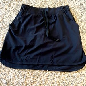 All in motion black skort, XS